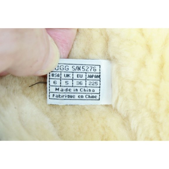 UGG Women’s Suede Faux Fur Studded Side Zipper Winter Boots Size 6 - Picture 6 of 9